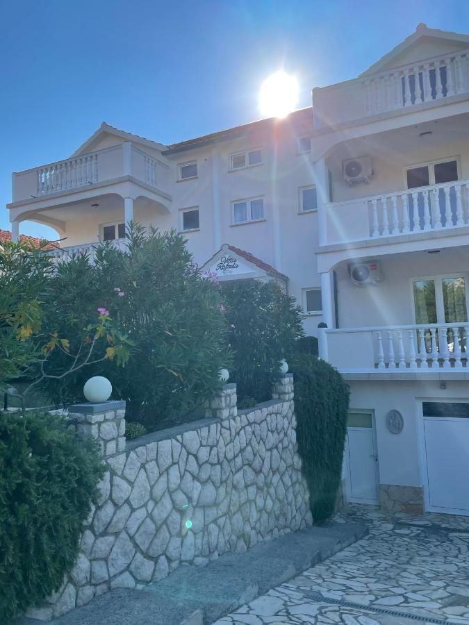 Apartments Rafaela Barbat na Rabu Екстер'єр фото
