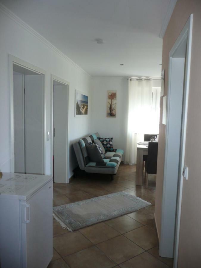 Apartments Rafaela Barbat na Rabu Екстер'єр фото